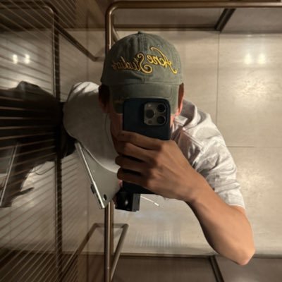 Jsjhayyy's profile picture. 