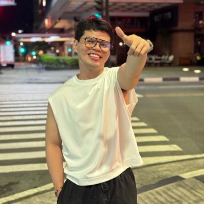 🏸/ ENFJ-A / Kapampangan/ Pokemon/Drag Race/Theatre fan / Gym thirst trap 😏/ https://t.co/NHxmGCDAsL