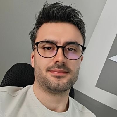 ozkanozdemiir's profile picture. ☀️