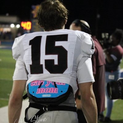 JaydenMiner3's profile picture. Waskom Highschool, QB/MLB/RB, 16 yrs old, Class of 2027, Height:6’0, Weight:175,40yd dash:4.59, Bench:220, Squat:315, PC:155, GPA:3.6 jaydenminer2009@icloud.com