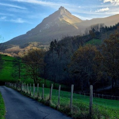 jmxxxca's profile picture. ✝️✝️