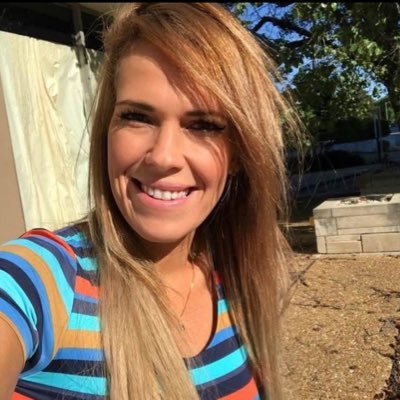 I'm a woman with a peaceful and kind nature who believes in honesty and integrity. Life isn't perfect, but I always try to see the good in every situation.