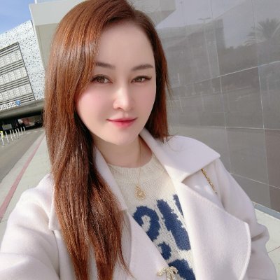 A0Elena19860A's profile picture. Mom l Divorced l Free Thinker l Wine Lover l Truth l UCSD Alumni l No Porn