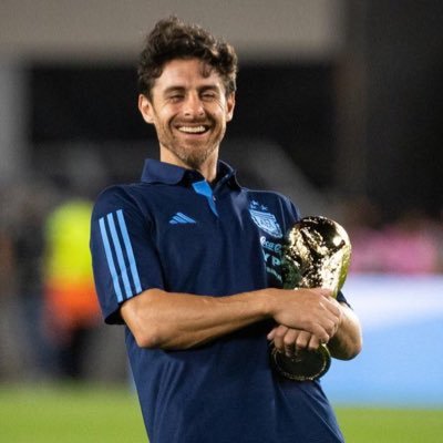 Franjimenxz's profile picture. fanatíco del payasito | backend developer | Fundamentalista de ghost & linkin park