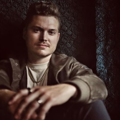 Singer and songwriter full of faith, music, and life. Creigh's X page.