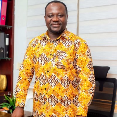 mondrayac's profile picture. 