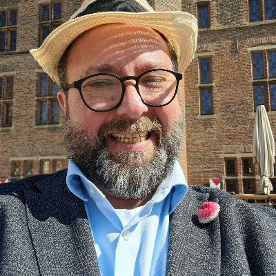 #CDU #MIT #CV In necessariis unitas, in dubiis libertas, in omnibus caritas. Konservativ, Liberal, mittelalt. Geschichte & Kunstgeschichte. Hobbybrauer. #NAFO