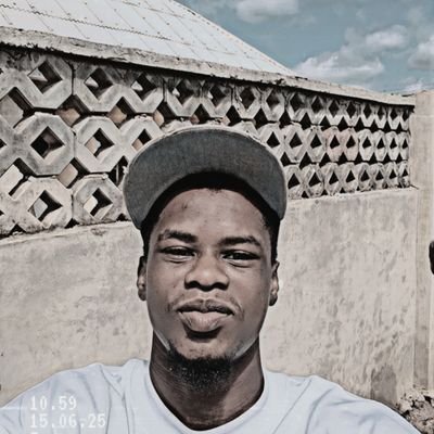 barrykanbayi's profile picture. 