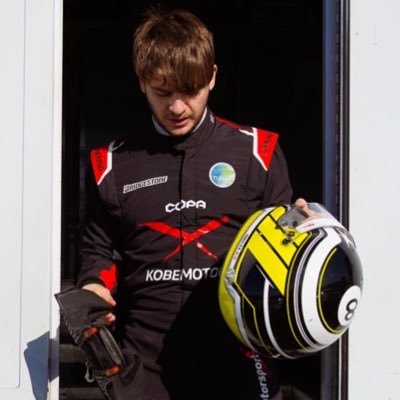 “Necesita mejorar” Piloto para GPA Racing en la Clío Cup Spain 🏎️🏁 Me gustan los Porsches y tengo un Mercedes 📩: pablorodriber@gmail.com