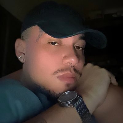 Capricorniano artista, apenas usufruindo a arte de se expressar. Filho de @Anitta PVH🔁SP