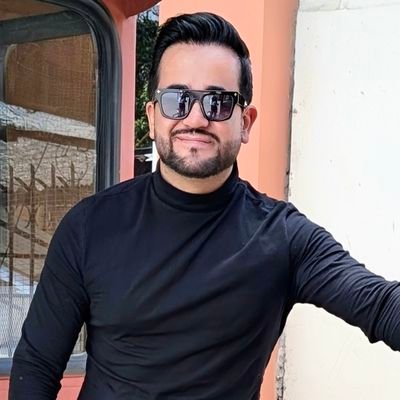 Abogado, liberal y chef frustrado.
Subdirector en @fcd_ecuador.
Aquí se denuncia la #Corrupción sin mirar bandera.
Cuenta personal, tweets personales.