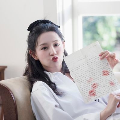 Xavxxvior's profile picture. ~~ Love your self like no one♡♤