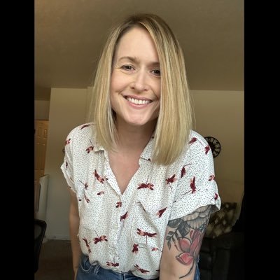 Tattooed, Single Mom. #Hufflepuff⚡️Bourbon & Beer 🥃🍻 💙 Don't Blame Me, I Didn't Vote For Him. Foxtrot Delta Tango
