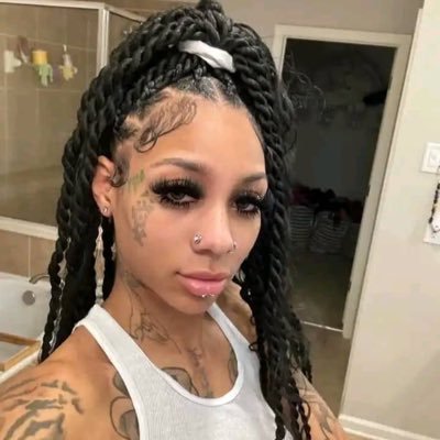 Adult content creators 🥵💦 come get on my page 🥵 FACETIME + CONTENT 💕 meetup available DM opened to buyers follow my main page @cyndixon133