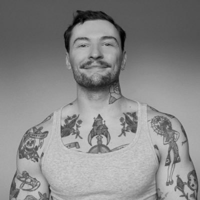 smirking whore from highgarden, nsfw // Instagram: @hoganmclaughlin