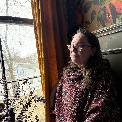 xJSutton's profile picture. Writer in the realm of adult fantasy. Tennis player. Lover of naps and vampires.