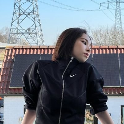 その他/LE SSERAFIM:ユンジン、NewJeans:ヘリン、BABYMOSTER:アヒョン・ラミ、IVE:ガウル強火、MADEIN:和