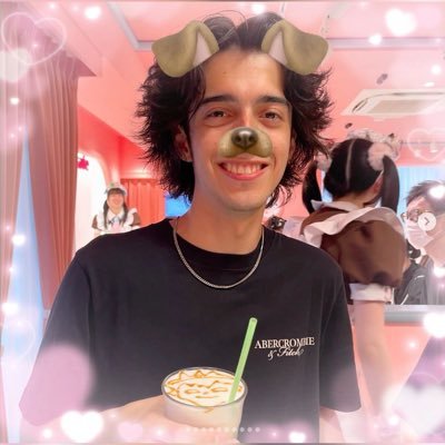 dailyminutels's profile picture. 7 admins! 🍁,🎭,💚,☀️,🎶,🍓, 👑