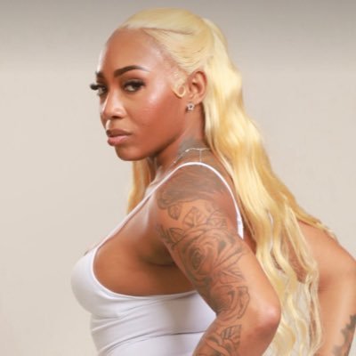 LET ME BE YOUR FANTASY‼️🤑❤️ https://t.co/C9AZXYd6fF