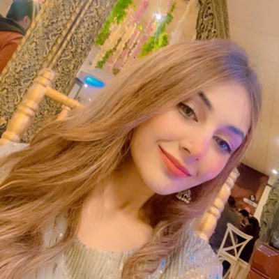 minahilkhan1233's profile picture. 