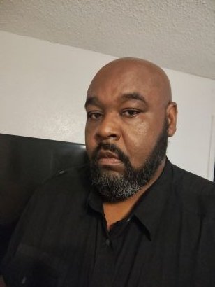 MichaelArn74151's profile picture. 