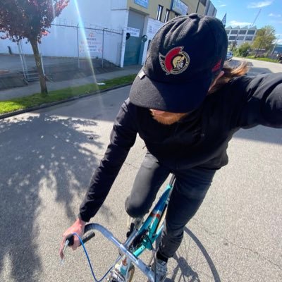 ckfraser's profile picture. hockey (senators, beer league) / architecture