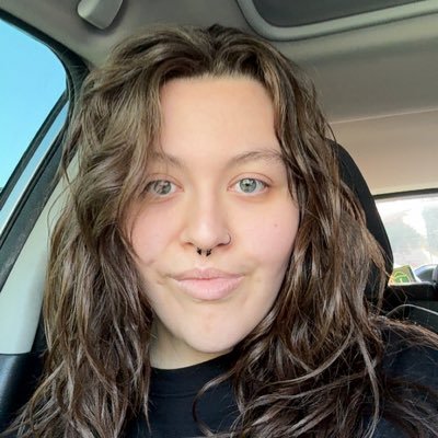 sariaahhlinndd's profile picture. 