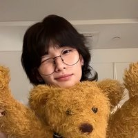 Lilie living like a πππ€ππ£ππ π¦βπ₯ (@hwangzilla) 's Twitter Profile