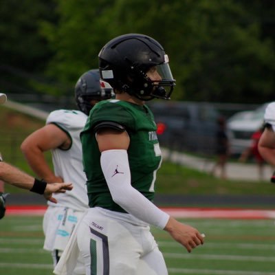 QB NORTH HALL 2027 6’1 200 GPA 4.47 Joshua 1:9 📞770-540-9905 @nthfootball @seanpender23325 NCAA ID: 2412476889