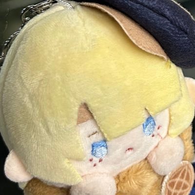 33_456789's profile picture. 成人済(23歳)/雑多/書記官に浮気中/上品