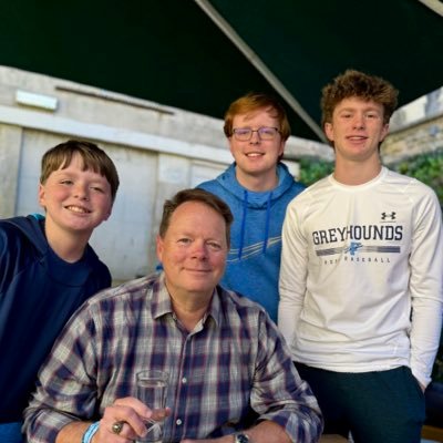 DavidNelson162's profile picture. 