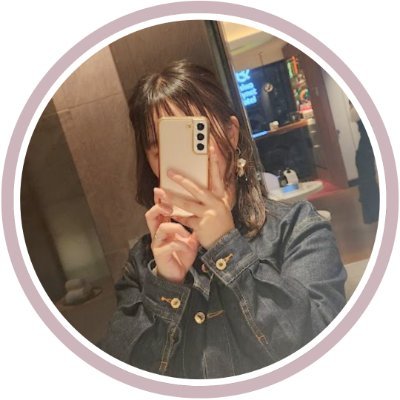 ˏˋ 顔出ししなくても、“わたし”は伝わる ˎˊ˗ 色と言葉で整える、共感ブランディング🌷|色彩心理×メイク・ファッションの専門家|ひとり起業家・美容サロンのマーケ支援|SNS運用代行|美容系ライター|新米ママ(2m)👶🏻🌛