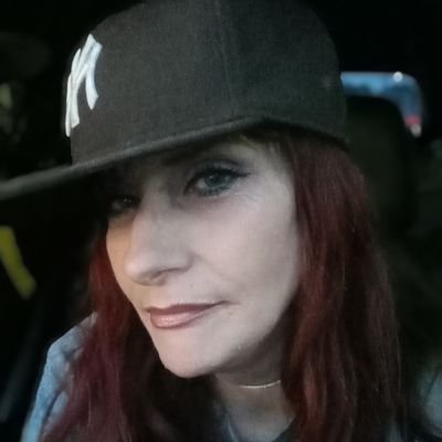 Celine Ex
š
_mother_artist_editor
