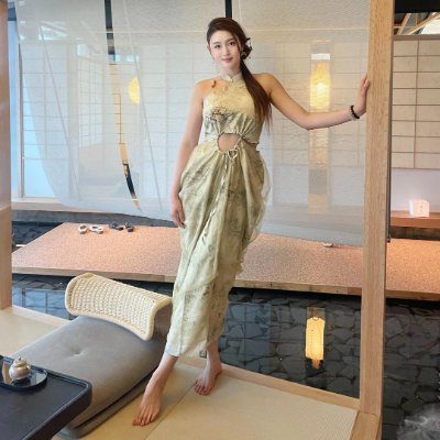 AliceBreeze8's profile picture. 저는 여행、피트니스、골프를 좋아하고、성격־ 쾌활해요