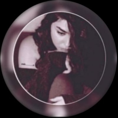 أنثى استثنائيه '' حسابي الأحتياطي 👈🏻@ale__________a