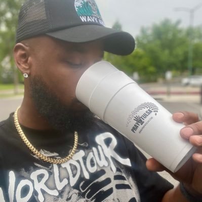 Follow me on all platforms! https://t.co/GsIMJmPZcu /// 25% of proceeds feed Tulsa’s homeless when you shop https://t.co/CXk5LI65fI