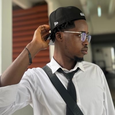 josephfisayo001's profile picture. Cinematography 🎥 | Motion Flyers & Covers | Physicist 💡 | O.A.U 🏫 | Aspiring Goodness | Hala Madrid ⚽ | Isaiah 43:19 🤍
