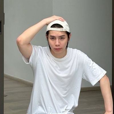 firfkt's profile picture. somsom and don't have a name yet ✨️🫂