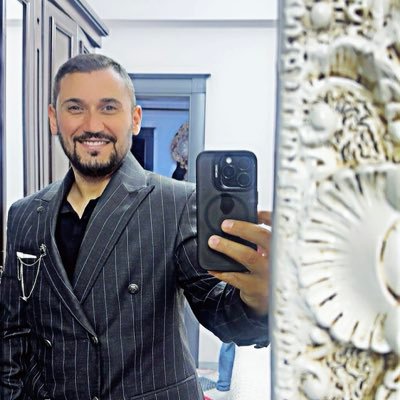 turizm seyahat acentesi / havalimanı transferleri / turizm kültür turları / öğrenci personel taşıma. insagram/Atalay_gl/ TikTok/Driver_3504