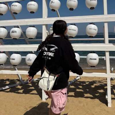 ly_ne08 Profile Picture