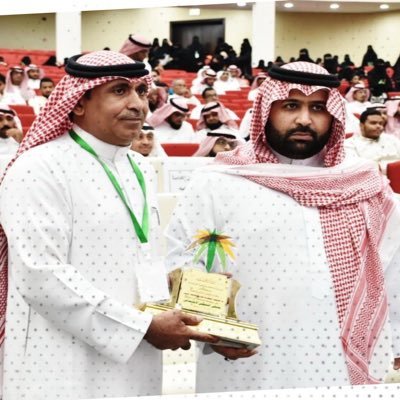 لاعب ومدير كرة بنادي حطين سابق مدير تنفيذي@Gester_Jazan عمل تطوعي جوائز محلية ودولية،معلم مايكروسوفت صدر لي رواية الحب والقبيلة،وسيط عقاري برخصة فال 1100286476