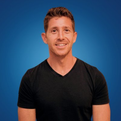 x3 Founder. Ex-CEO. 20+ years in tech. Writer, fitness addict & x2 girl dad. Helping professionals in their 40s get healthier, stronger and find balance.