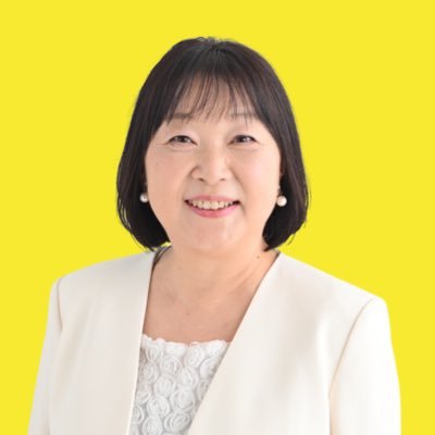 練馬で子育て25年、国際NGOで磨いた交渉力と企画力、立憲民主党の職員としての経験を活かして、誰もがそれぞれの居場所で輝ける社会を、大好きな練馬からつくりたい。