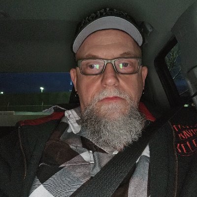 JonDavi84258549's profile picture. 