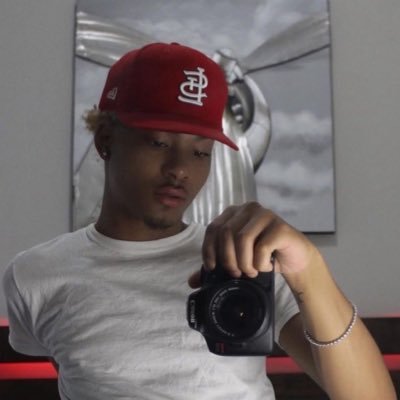 theonekashh's profile picture. Repost get my attention!  Snap: glxbalkash| 6’3| ig: glxbalkash