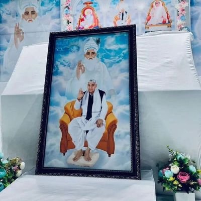समर्थ के आसरे, दम कदम करतार । गफलत मेरी दूर करो, खड़ा रहूं दरबार ।।🦋🦋