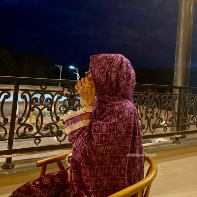 Rimsha__Kiran's profile picture. يَا مُقَلِّبَ الْقُلُوبِ ثَبِّتْ قَلْبِي عَلَى دِينِكَ
Faculty Media Department 
SBBU SBA 📍
 دل بہ یار ، دست بکار