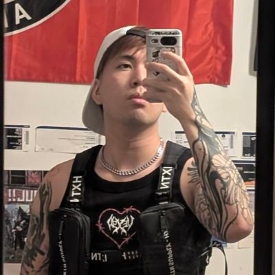 biblically accurate undiagnosed neurodivergent • ☭ • 25 • he/they • protect trans kids • privat: @nzuenden