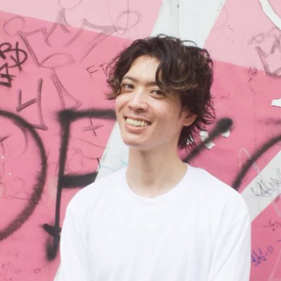 デザイントレーニングサイトつくってるよ!6月出したいよ! / UIとUXのデザイン動画コミュニティBONO(ボノ)運営してます。ソロクリエイター。ものづくりで社会と繋がるきっかけをデザインしてます / / もはやデザイナーではない。
