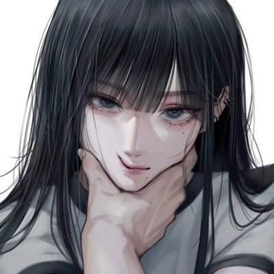 hooneychewy's profile picture. 